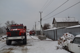 10 человек тушили пожар в Катав-Ивановске