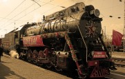 Ретро-поезда по пяти маршрутам к Дню Победы поведут паровозы