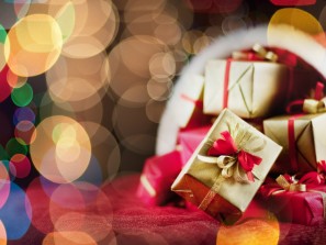 Святой Николай–угодник, который дарит подарки на Новый год. Кто он?