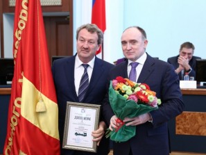 Анатолий Литовченко высоко оценил выступление южноуральского губернатора перед Заксобранием региона