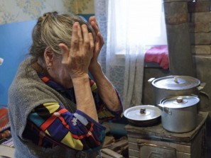 Пенсионерку из Челябинской области ограбили представившиеся соцработниками женщины