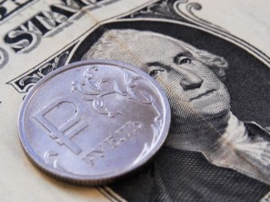 Доллар хотят исключить из делового оборота в России