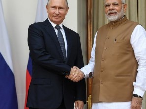 Премьер Индии показал президенту России запись выступления Сати Казановой