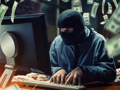 Хакеры украли из банкоматов десятки миллионов долларов