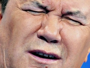 Экс-президента Украины Януковича экстренно госпитализировали в НИИ Склифосовского