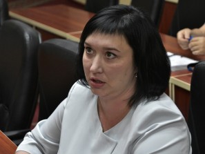Она голосовала за повышение пенсионного возраста. Депутат Татьяна Касаева