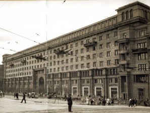 Сталинские репрессии коснулись «дома на площади» в Челябинске