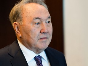 Сенатор Клинцевич предупредил Казахстан, что его может постичь участь Украины
