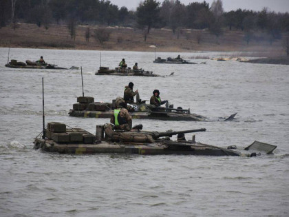 Украинские десантники утонули на глазах инструкторов НАТО