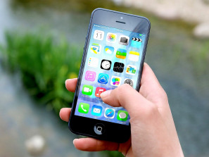 Apple отключит интернет в cтарых айфонах