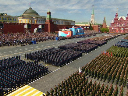Парад Победы в Москве перенесут на осень?