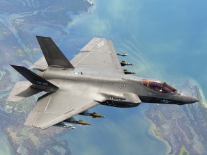 Почему F-35 не приближаются к границам России, объяснили в Китае