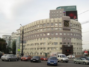 Скандальный недострой в Челябинске снесут? Слово за арбитражным судом