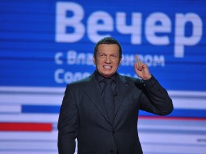 Владимира Соловьева требуют уволить за разжигание войны в телеэфире