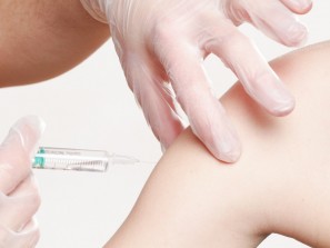 Для продолжения массовой вакцинации в Челябинской области есть достаточный запас вакцин
