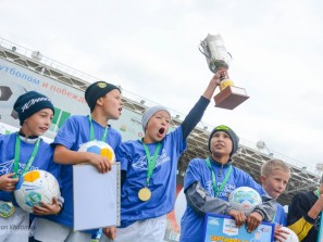 Экскурсию на базу клуба «Зенит» получат в подарок от РМК юные футболисты