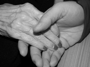 На 800% выросло количество заболеваний ковидом в домах престарелых в Техасе