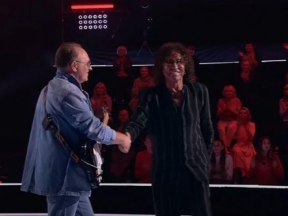 62-летний певец из Челябинска на шоу «Голос» заинтересовал Валерия Леонтьева и Олега Газманова
