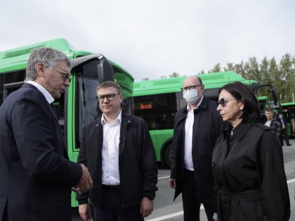 15 новых автобусов из 157 прибыли в Челябинск