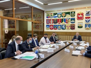 Беспрецедентное увеличение расходов по госпрограммам отметил спикер Заксобрания Челябинской области