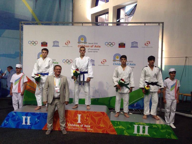 Девять медалей завоевали южноуральские дзюдоисты на играх ДЕТИ АЗИИ