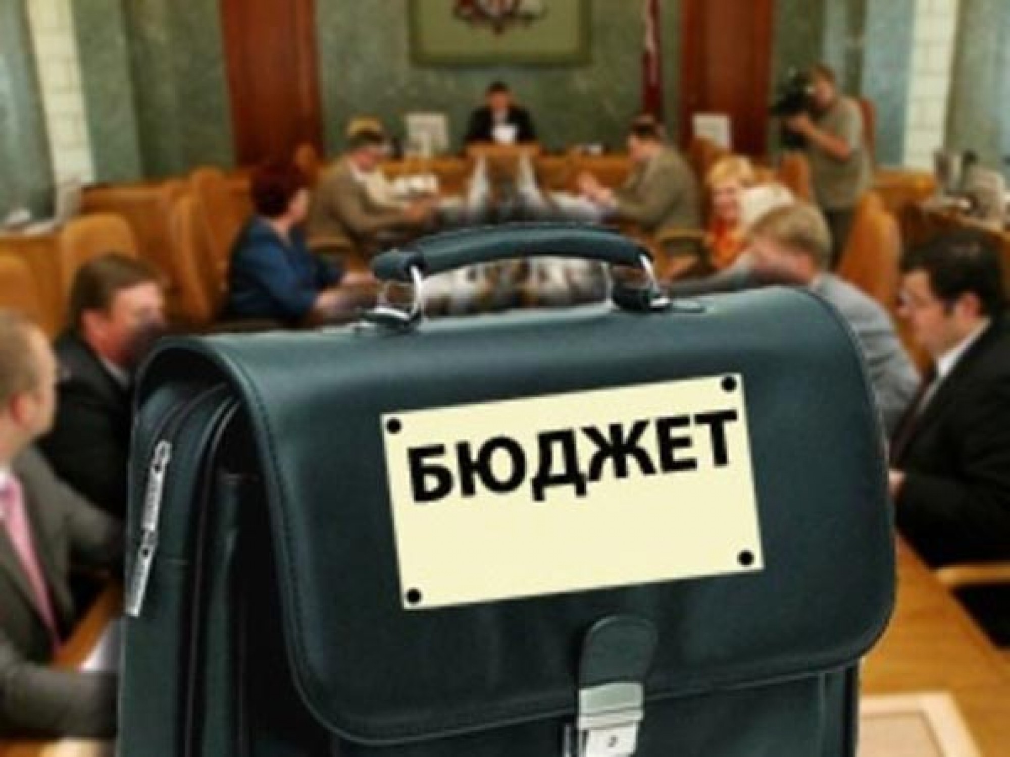 Бюджет Челябинской области подстрахуют на шесть млрд рублей