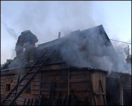 Дом сгорел на хуторе Миасском