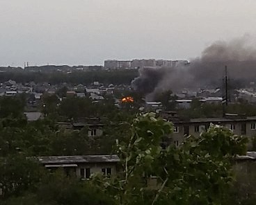 7 пожарных машин тушили кафе в Челябинске