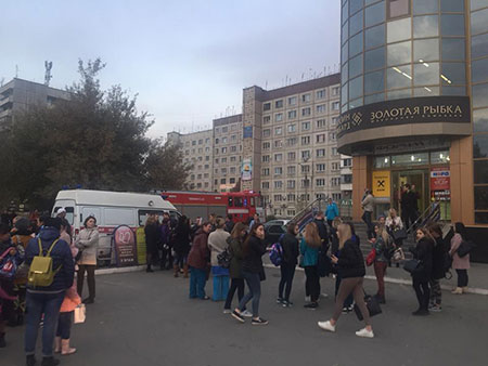 В Челябинске эвакуировали ТК «Карнавал»