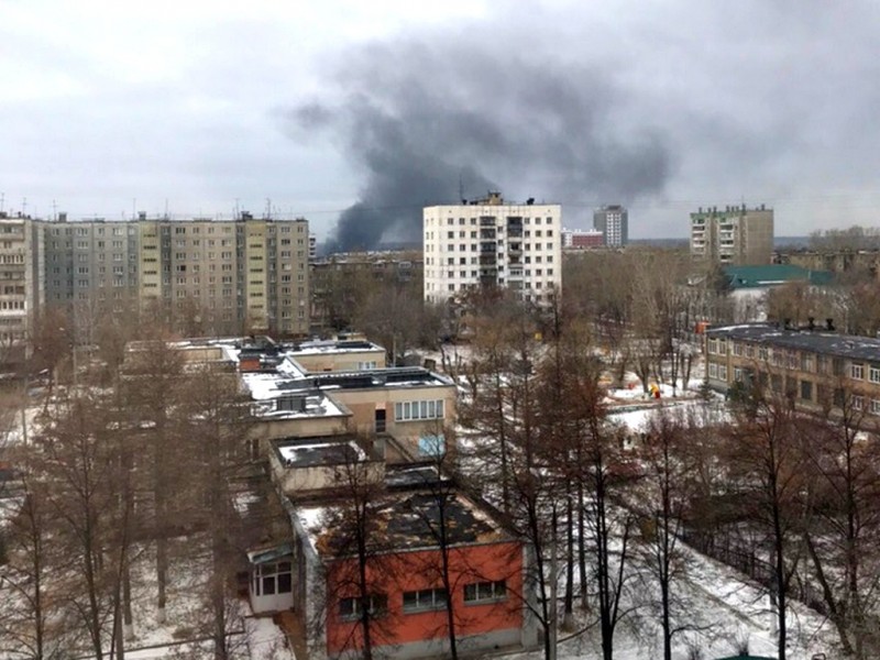 В Челябинске горит закрытая свалка