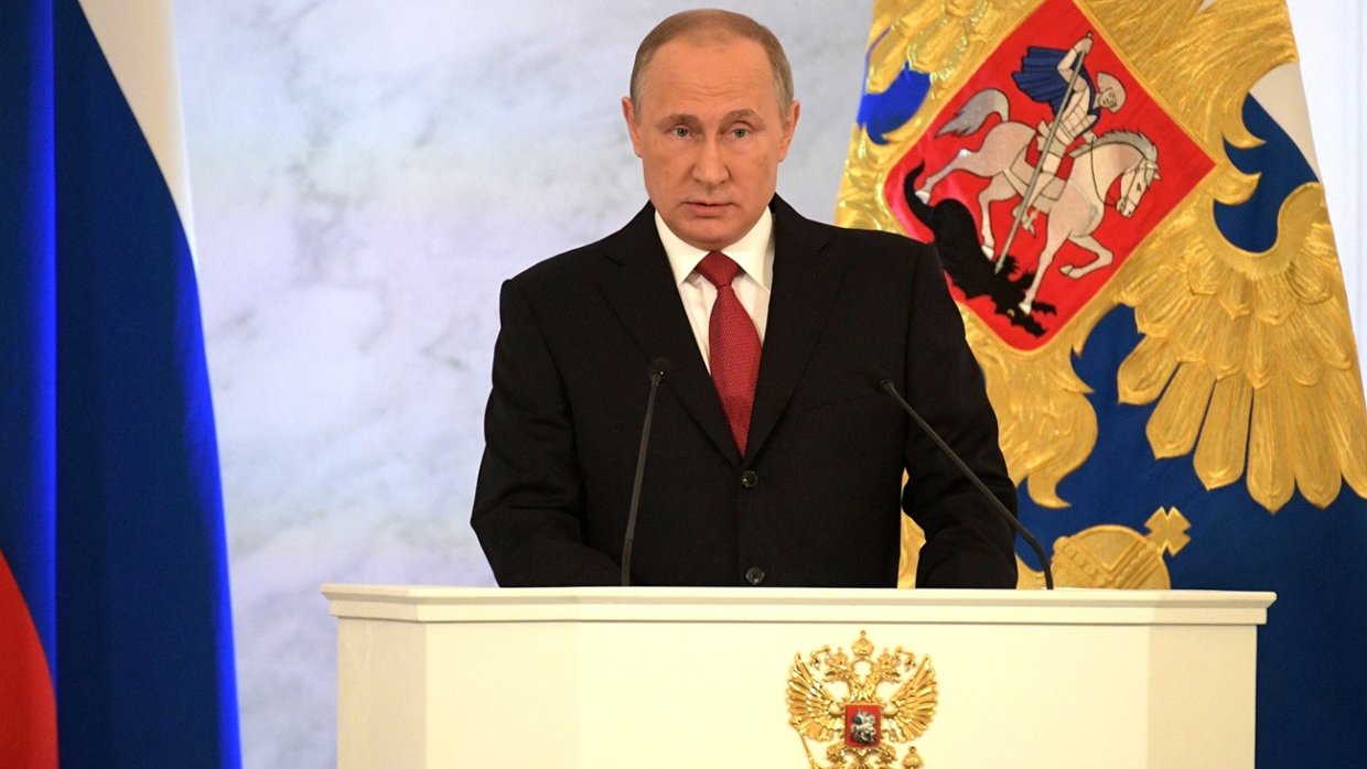 Миллион обращений к Путину: что спрашивают россияне у президента?