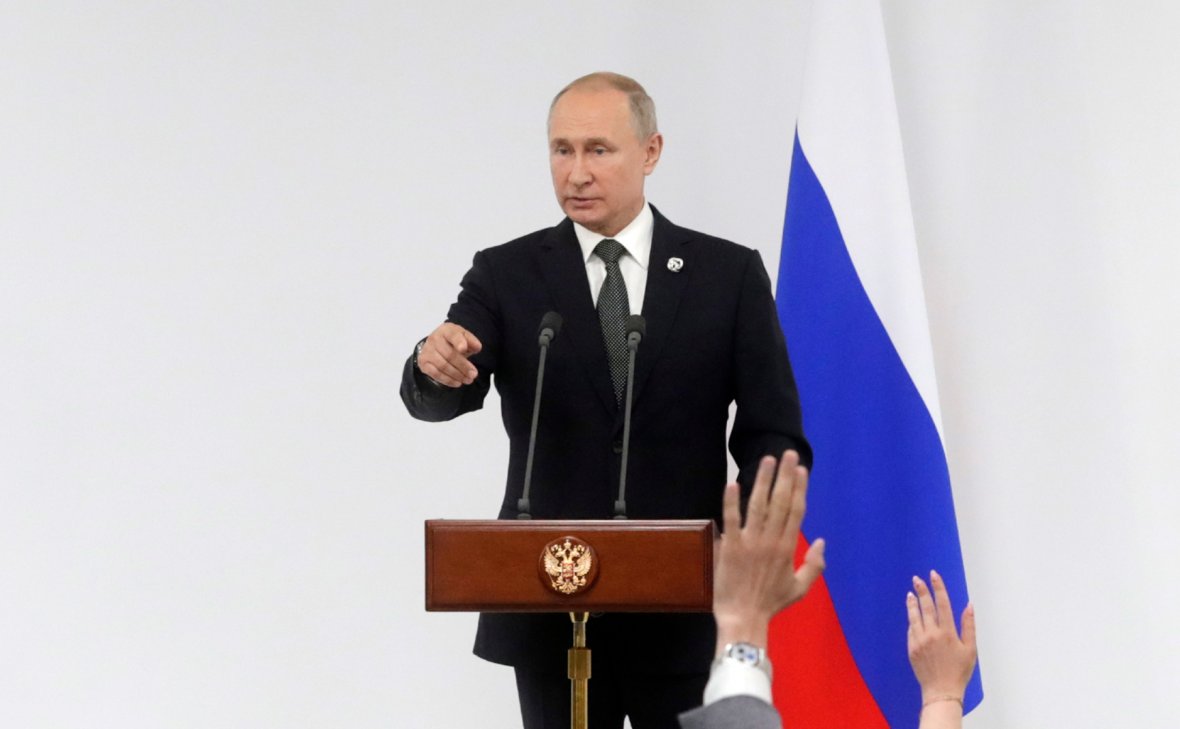 Путин назвал дело против Голунова произволом