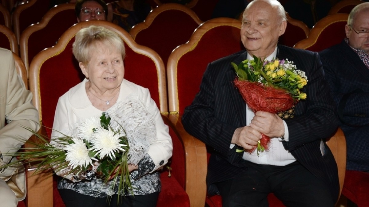 Александра Пахмутова отмечает 90-летний юбилей: ее песни поет вся страна