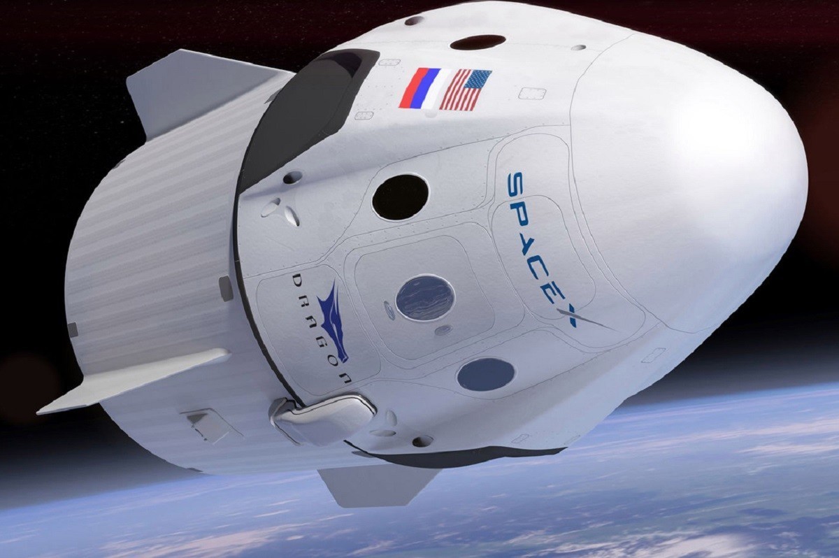 SpaceX доставит в космос контейнер с коноплей        