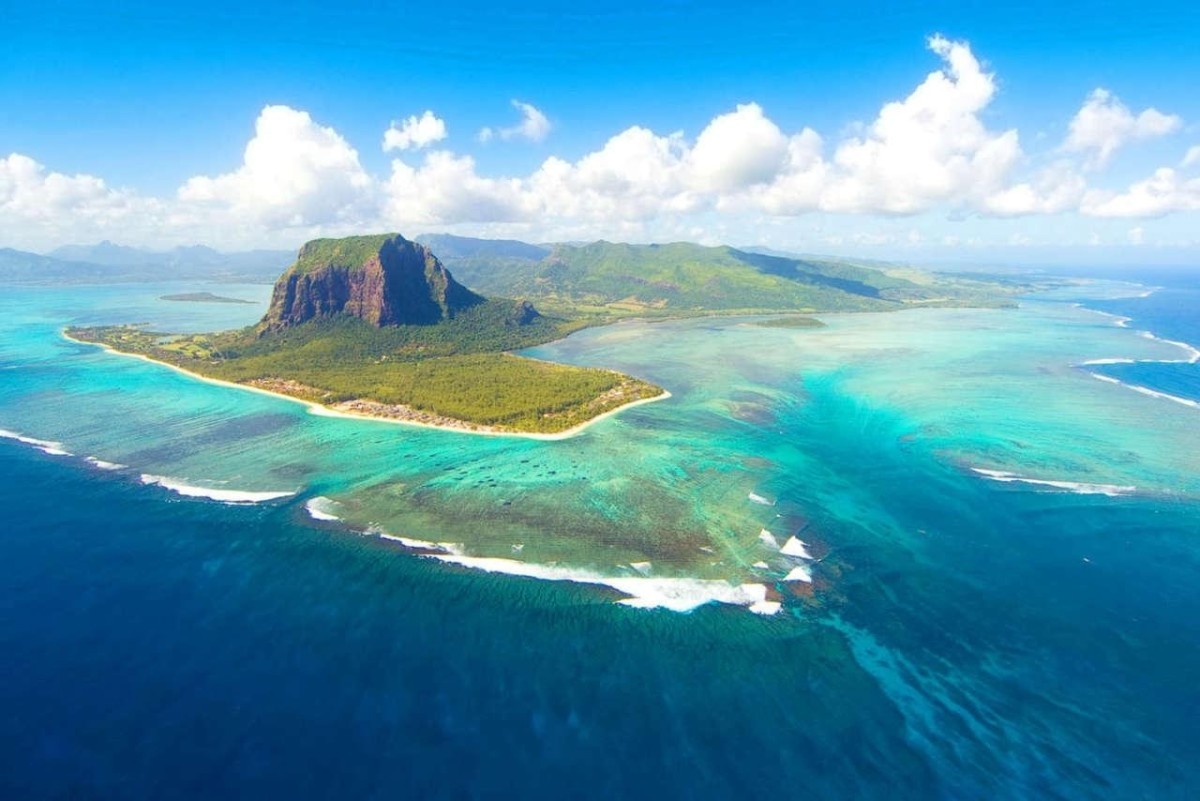 Новый год под угрозой: Острову Маврикий угрожают 16-метровые цунами