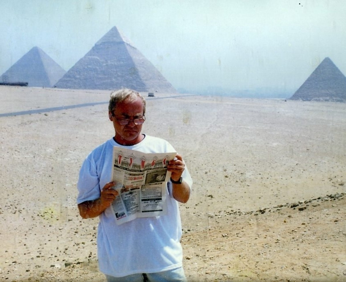 Что делала челябинская газета у египетских пирамид?