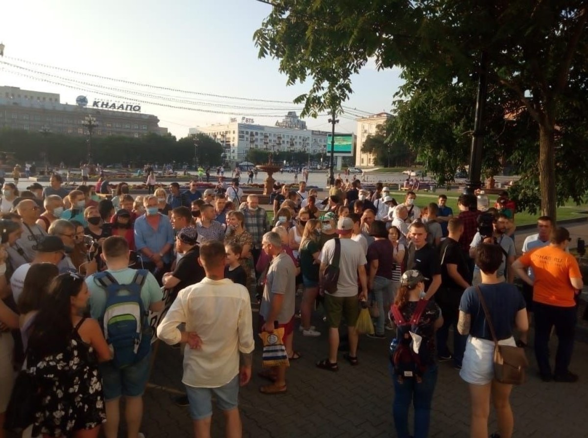Протесты в Хабаровске продолжаются, массовых задержаний участников нет