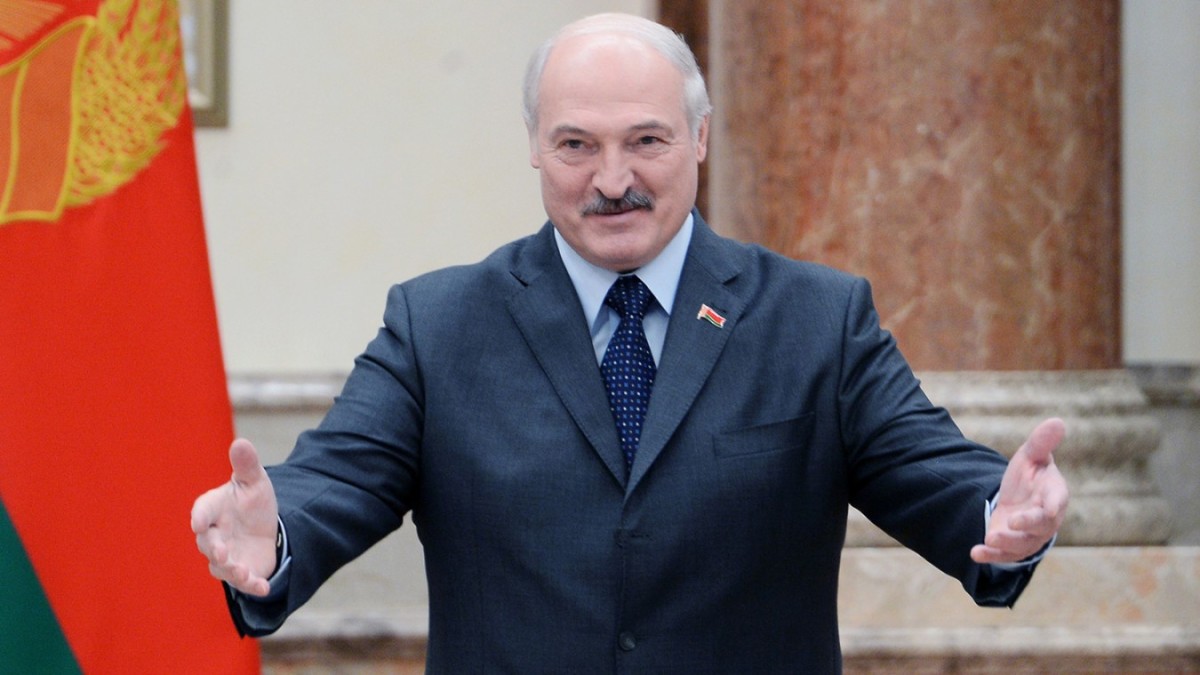 Лукашенко может баллотироваться в президенты России, считает известный политолог