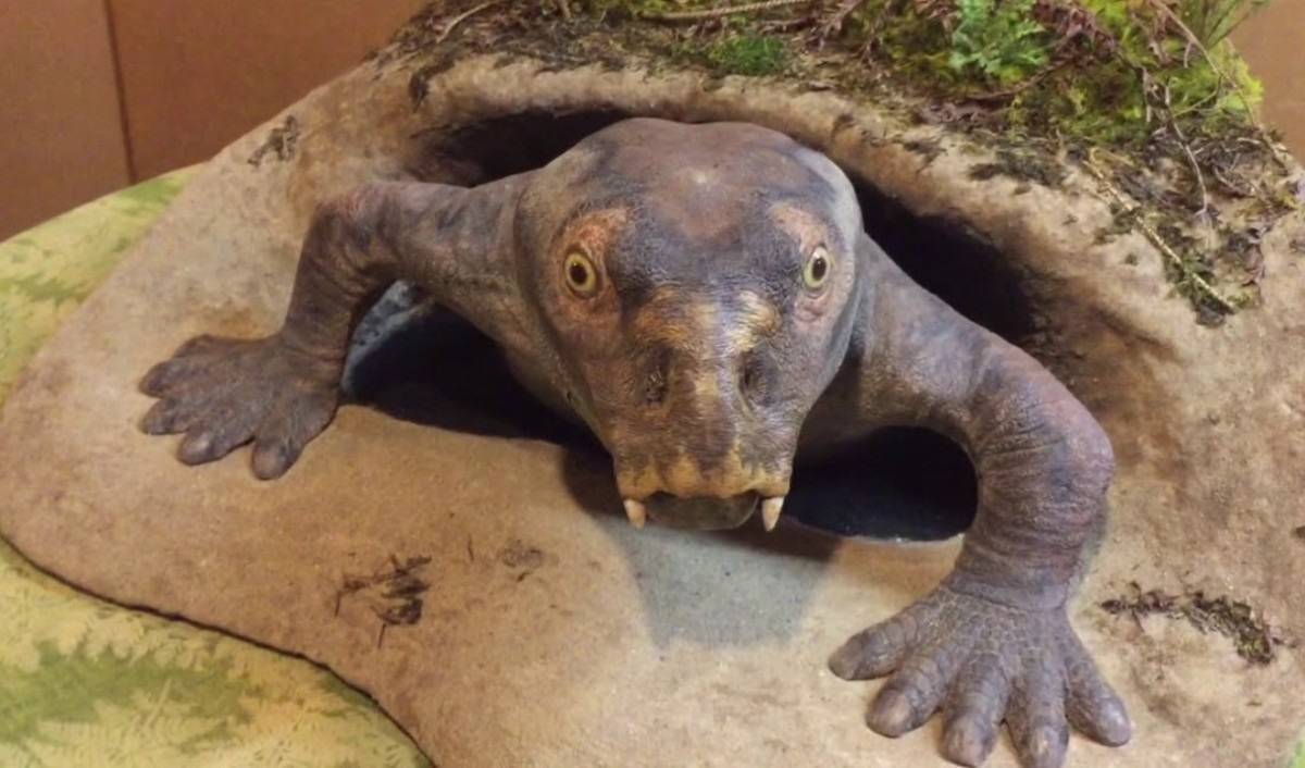 250 млн лет назад первым впал в спячку толстый листрозавр