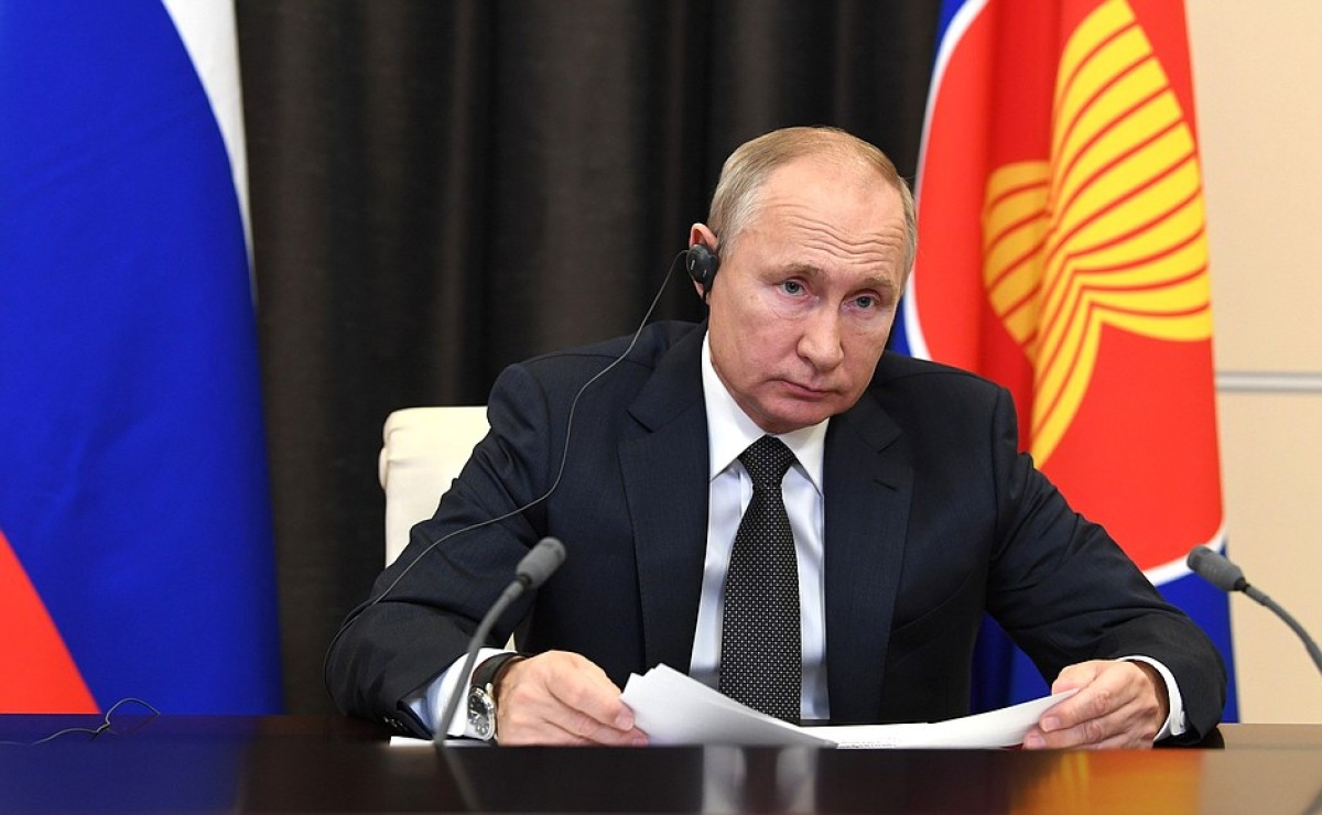 Шутка Путина касалась рассадки участников совещания в Минобороны