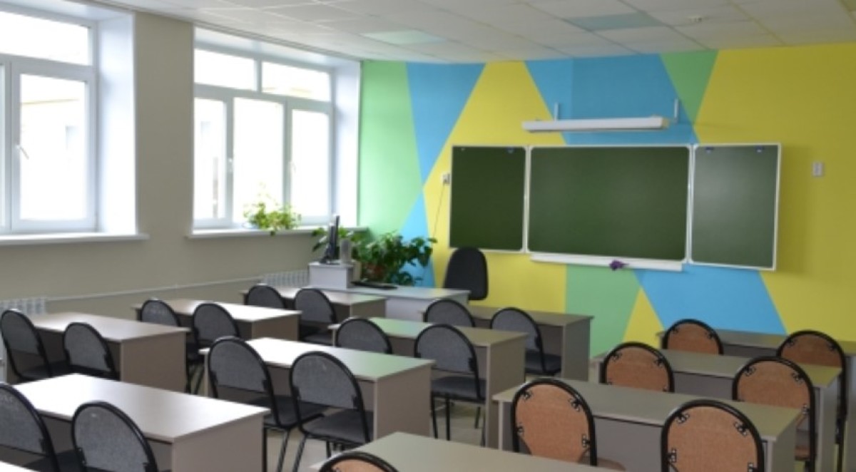 Семь школ Челябинска остаются на каникулах
