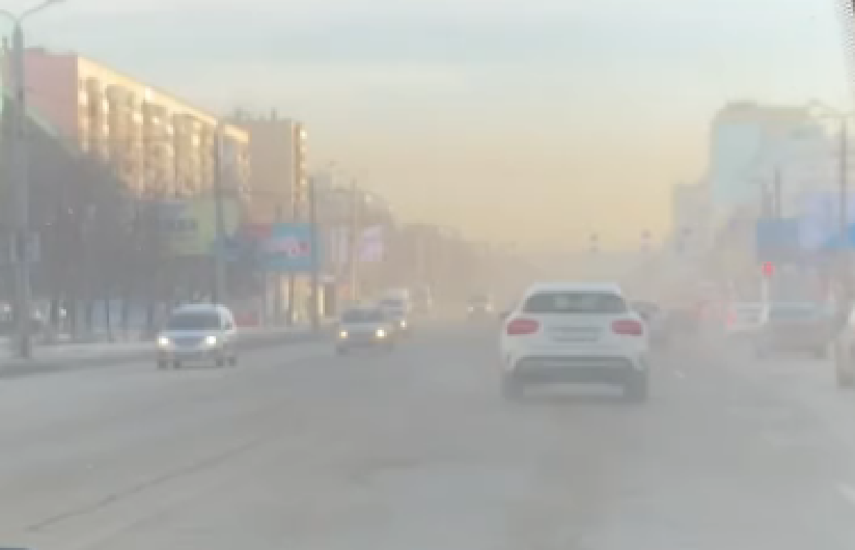 Администрация Челябинска получила предостережение из-за некачественной уборки дорог от пыли