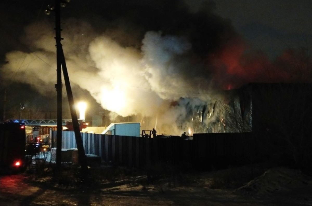Большой пожар в Магнитогорске случился в первую ночь 2021 года