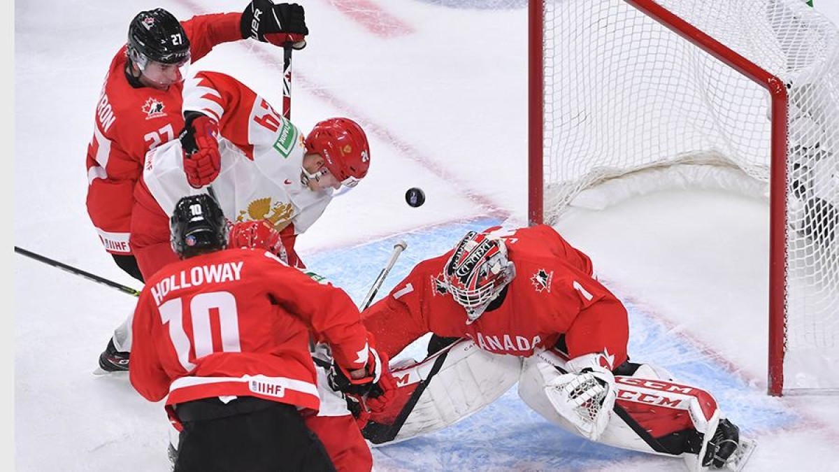 Сборная России проиграла канадцам в матче молодежного чемпионата мира по хоккею
