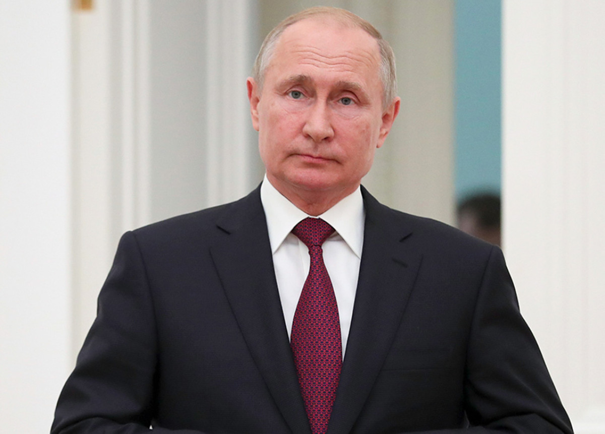 Путин подписал указ о борьбе с попаданием в Россию опасных заболеваний