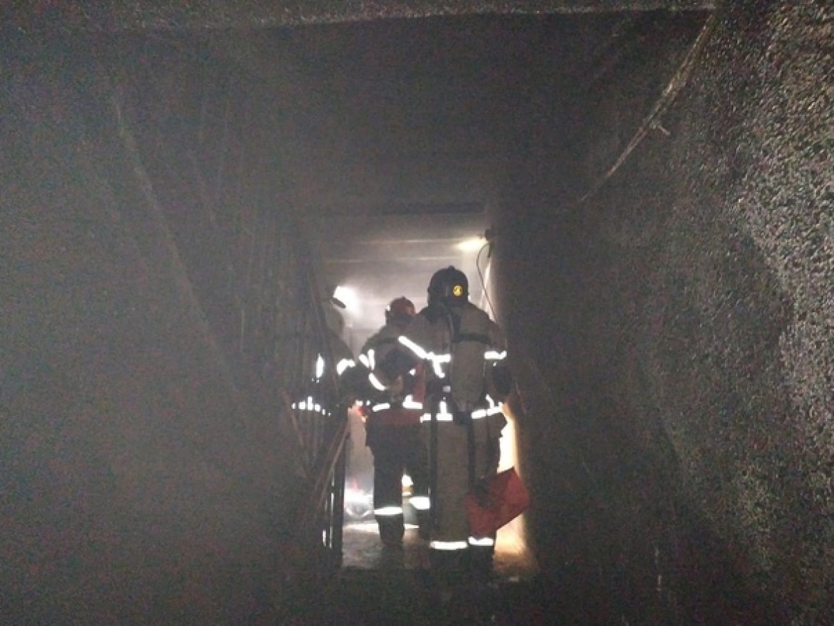«9 этаж умираем». На пожаре в Екатеринбурге погибшие лежали в коридорах высотки, блокировав двери жильцам 