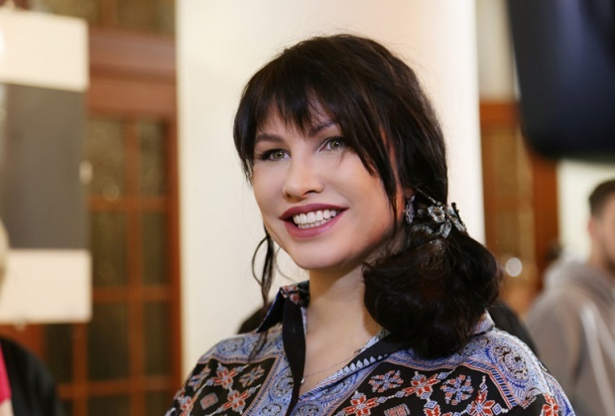 Супруга губернатора Челябинской области Ирина Текслер поздравила женщин с 8 марта 