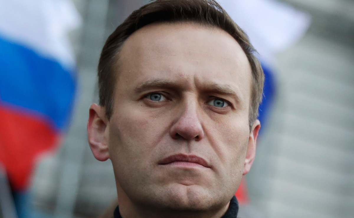 «Гражданин противного мне мировоззрения»: высказался пресс-секретарь Путина про Навального