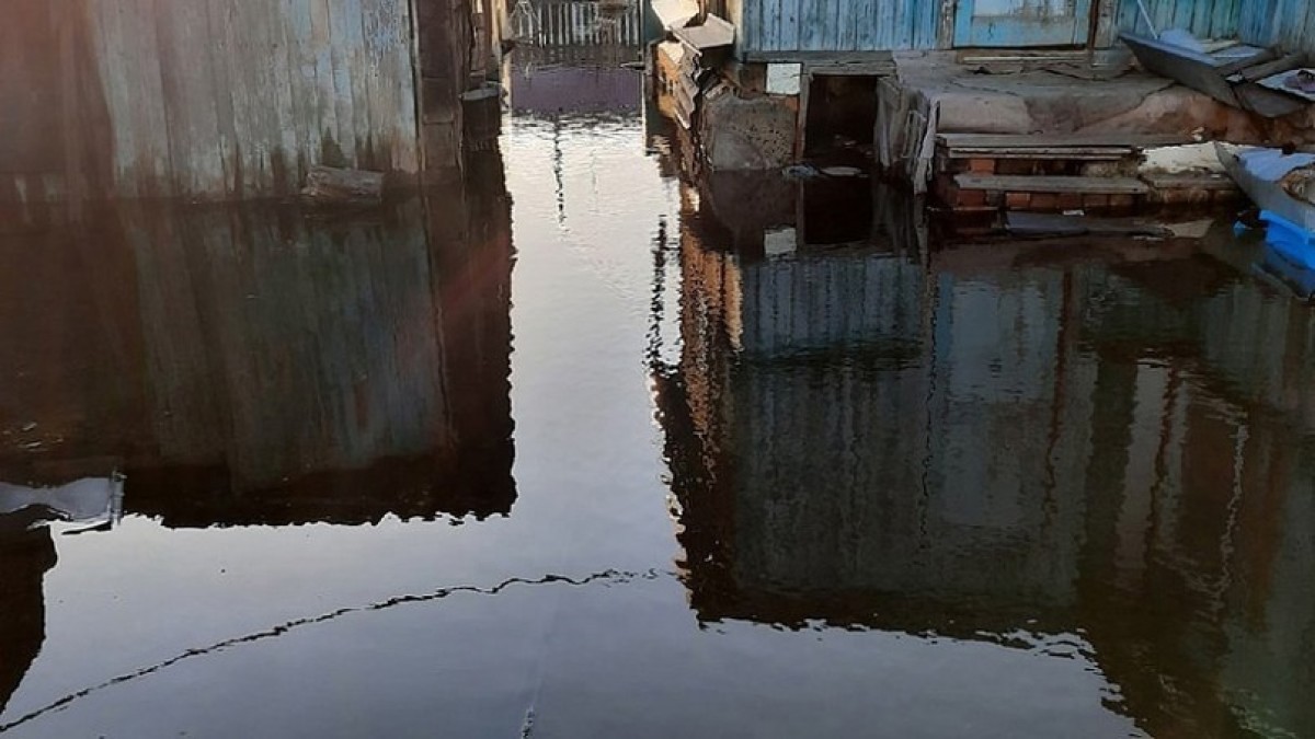 Третьи сутки топит поселок Горняк в Копейске