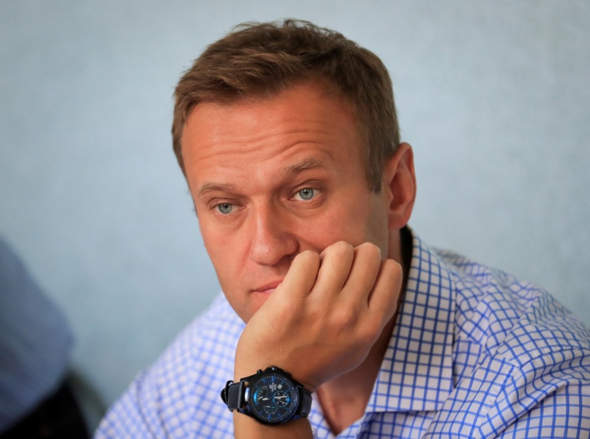 Навальный прекратил голодовку по просьбе врачей